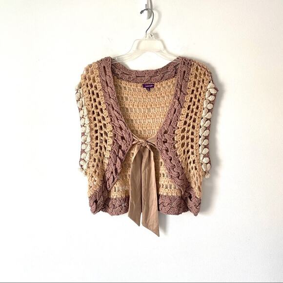 Lulumari Boho Crochet Tie Front Sweater M/L - Picture 1 of 6